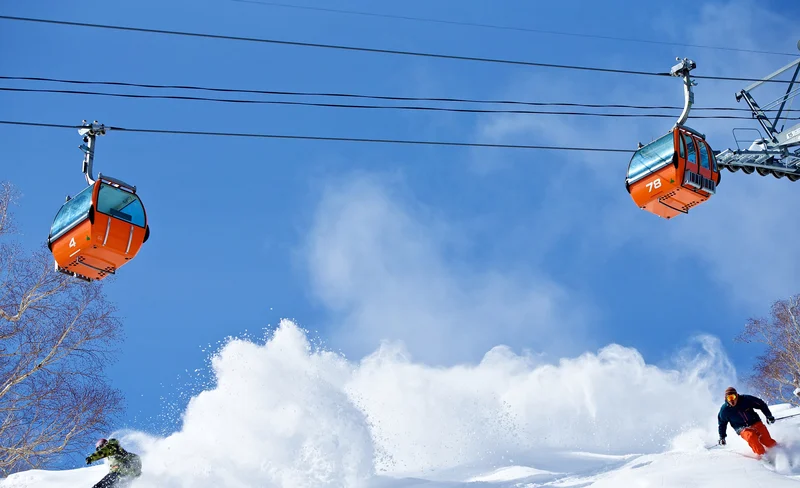 Sapporo Kokusai Ski Resort Lift Ticket (6hours) & Round Trip Bus