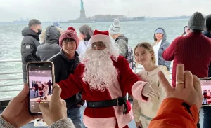 Radio City Christmas Show and 60-Minute Cruise with Santa in NYC