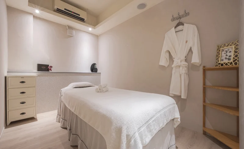 WONDER LAND Deluxe Spa Experience in Taichung (Phone Reservation Required)