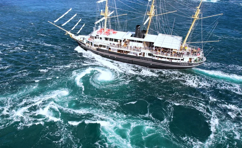 Uzushio Cruise Experience in Awaji Island