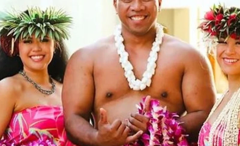 Ka Moana Luau at Aloha Tower in Honolulu