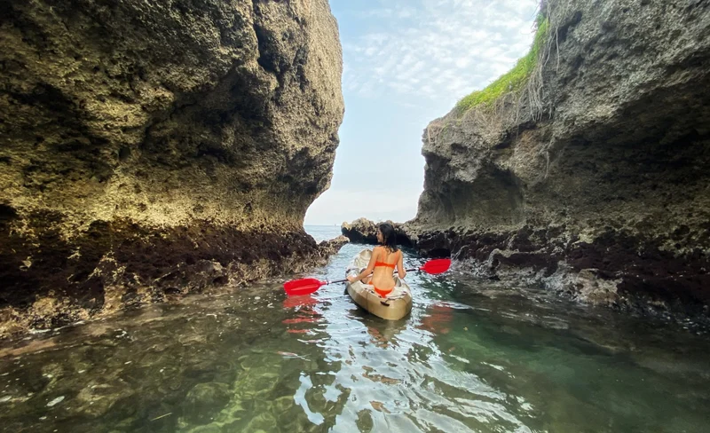 Xiaoliuqiu: Round the Island Kayaking Experience
