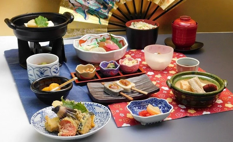 Kameya Honke (かめや本家) in Omiya - Traditional Tofu & Yuba Kaiseki