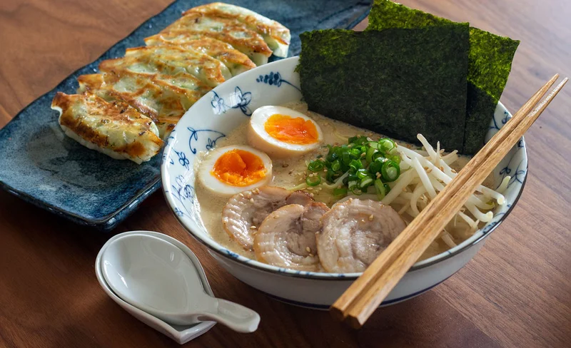 Gyoza and Creamy Ramen Cooking Class in Osaka