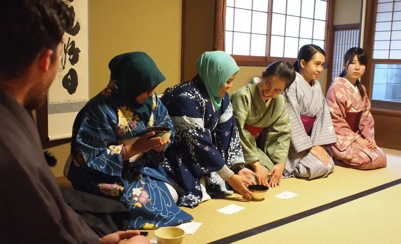 Traditional Japanese Tea Ceremony Experience in Kyoto