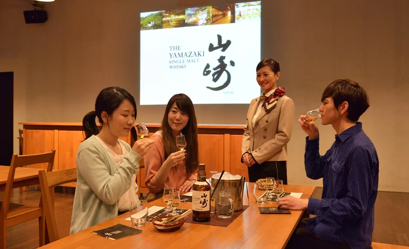 Kyoto 1 Day Suntory Yamazaki Distillery Tour and Asahi Art Museum