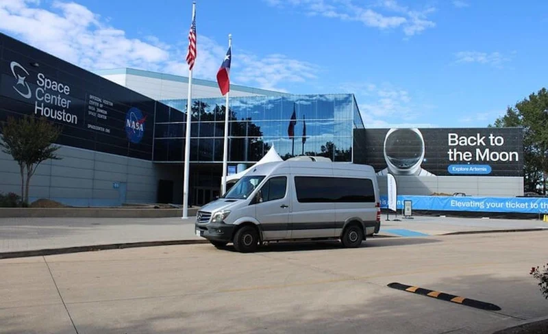 NASA Space Center - Downtown Houston Shuttle Bus