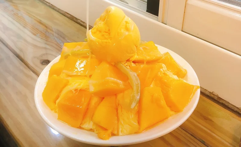 Tainan Garden Waterway Museum & Nanying Planetarium & Fruit Tour One Day Tour