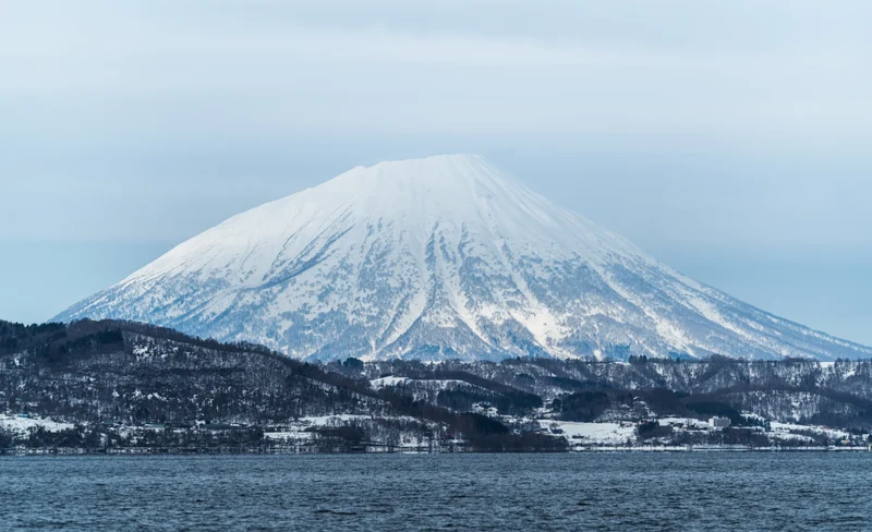 Lake Shikotsu & Toya Bus tour / TV Tower Ticket (Multilingual Audio)