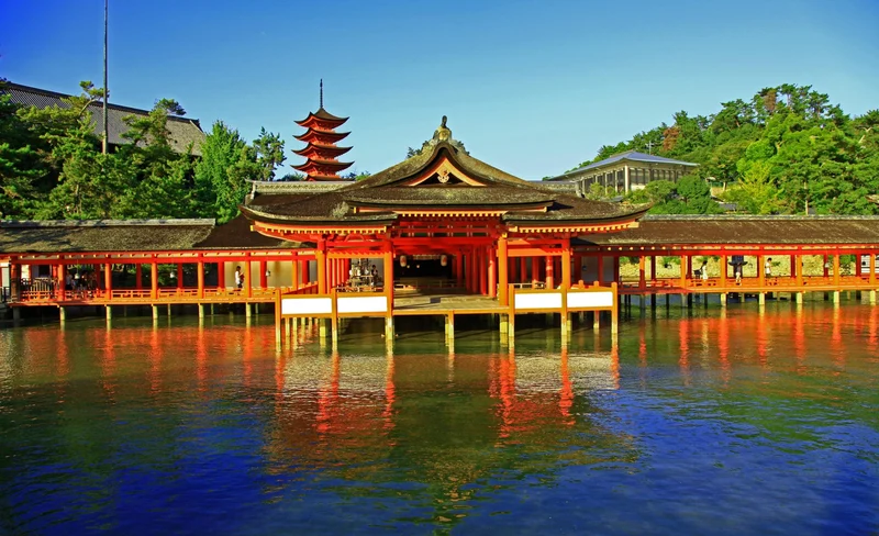 Hiroshima & Miyajima One Day Tour (Round-trip from Kyoto)