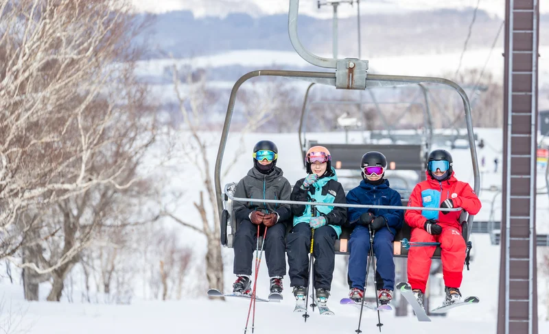 Ski Rental at Niseko Sports Hanazono