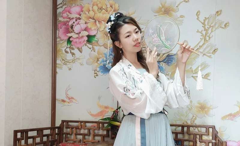 Kinmen In the Mood for Love Hanfu & Cheongsam Experience