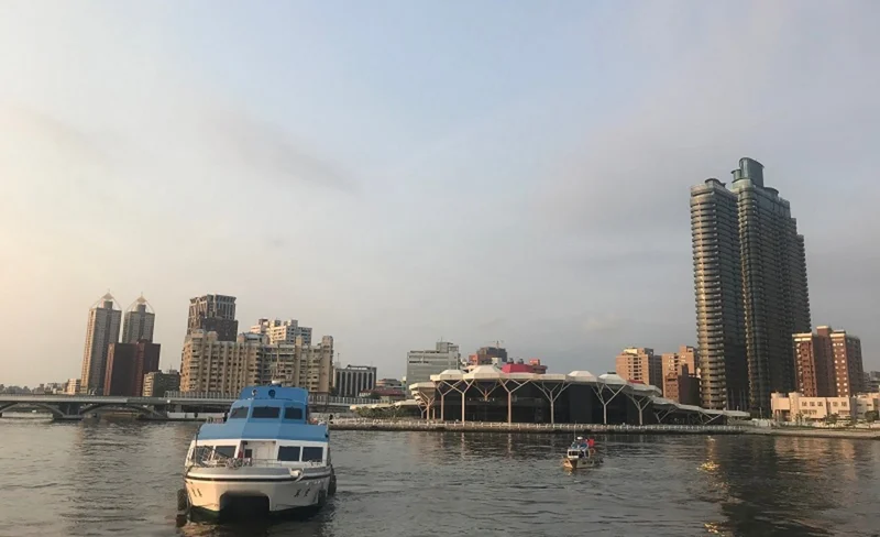 Cruise Tour around the Coast in Kaohsiung