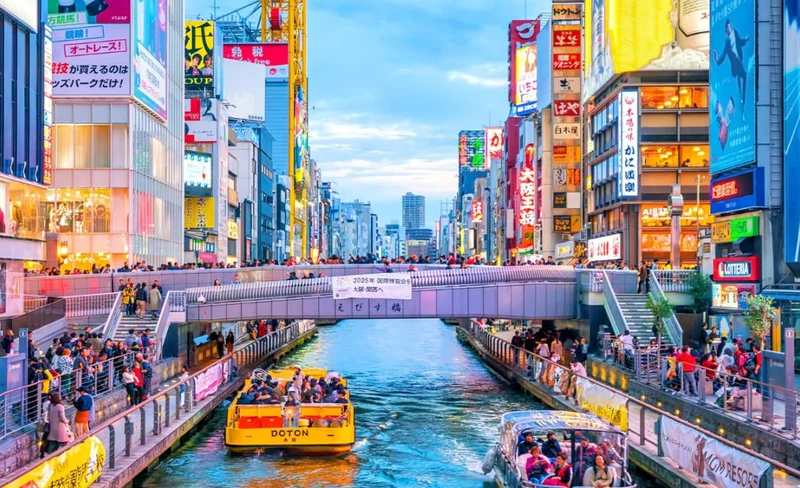 Osaka Day Tour with Local Guide from Kobe Port