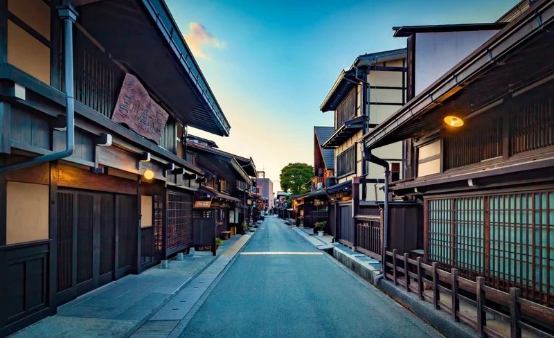 2-Day Snow Monkey Tour: Nagano To Takayama via Matsumoto