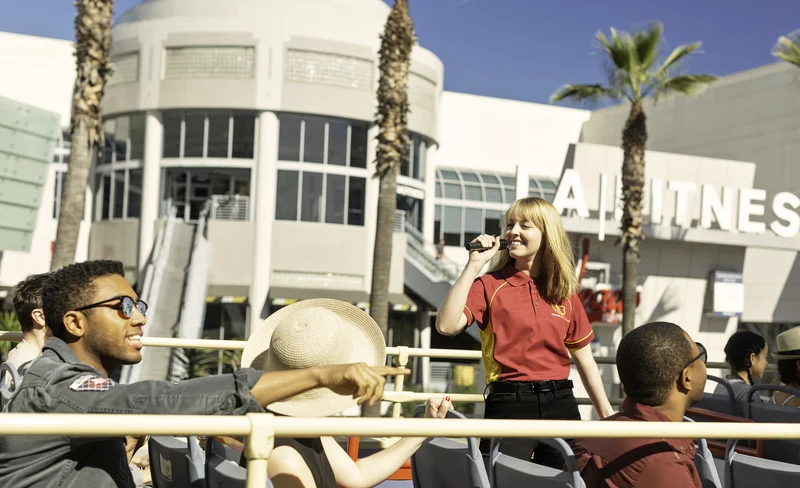 LA Selfie Tour: 2.5hr Live Hollywood Guided Tour