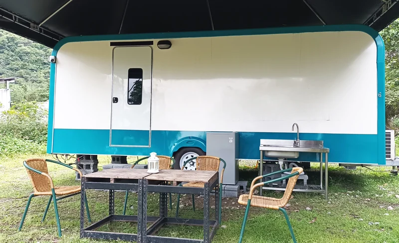 Yilan: Wandong Sunrise Campervan