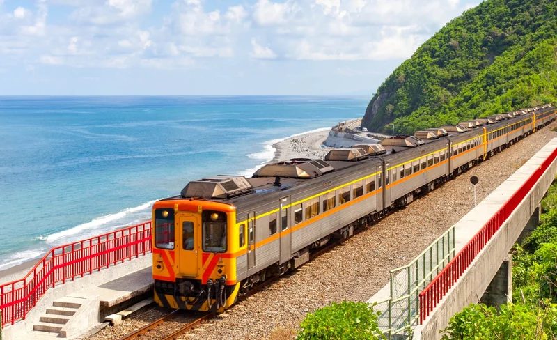 Duoliang Station & Huayuan Bay Half Day Guided Tour