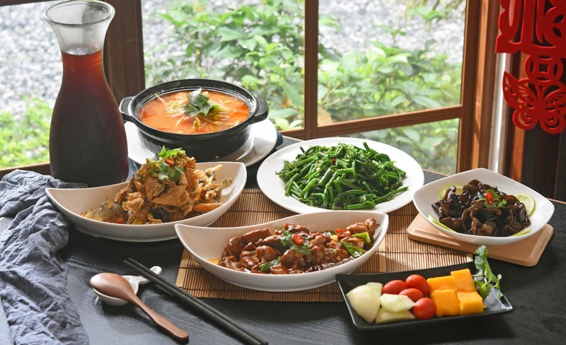 Oriental Cuisine Guizhou at Daqiaotou Station