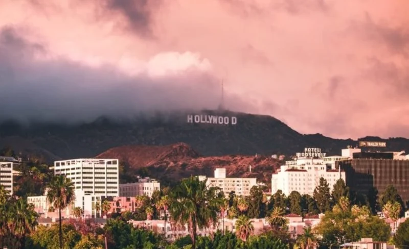 Haunted Hollywood Walking Tour: True Crime, Creepy Tales