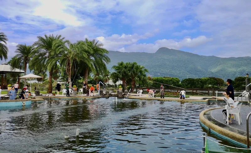 Yilan: Qingqingyuduo Dayao Leisure Farm-FUN Fishing / Fishing / Shrimp Fishing Experience