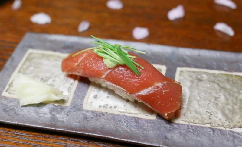 Sushi Hoshiyama (鮨ほしやま) Michelin Starred Sushi in Osaka