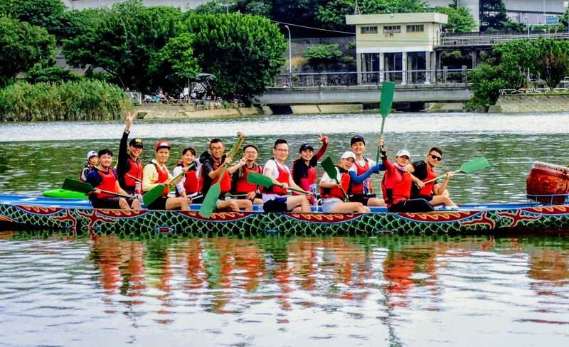 Taipei Shilin・Bitan｜Dragon Boat Racing Experience