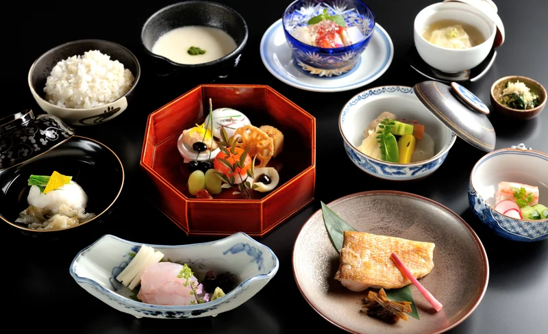 Yamabana Heihachidiya in Kyoto - Centuries old Japanese Traditional Kaiseki