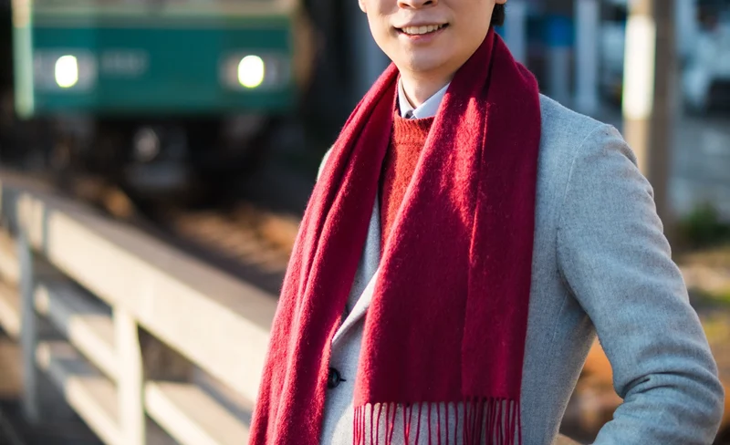 Kamakura Anime Train and Beach Portraits Photo Tour