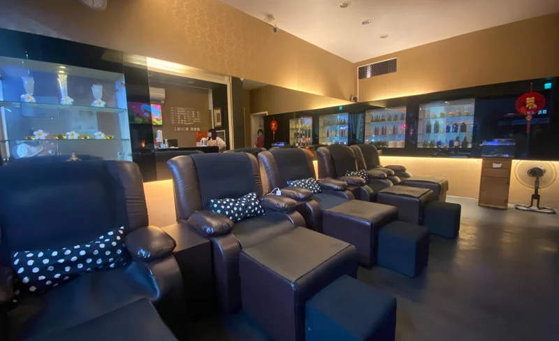 Five Leaf Pine Massage in Taichung