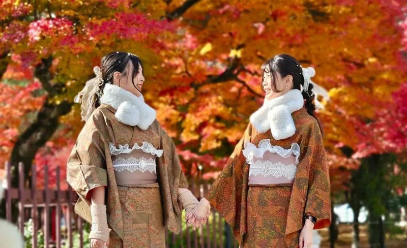 Kimono Rental Experience in Kyoto Kiyomizudera Temple by MOCOMOCO