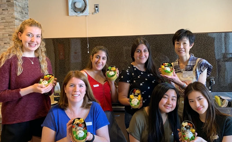 Character lunch box cooking class in Tokyo
