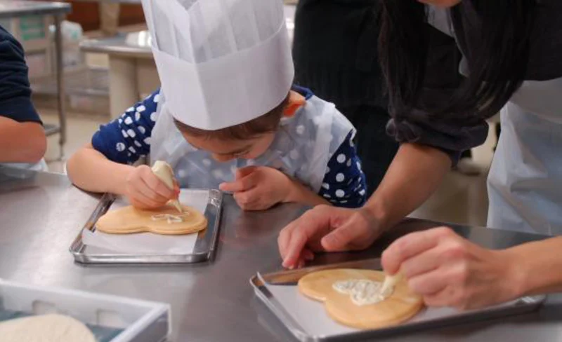 Shiroi Koibito Cookie Making Class at Shiroi Koibito Factory