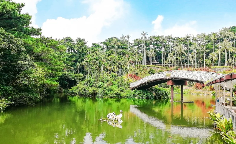 Cape Zanpa Park, Zakimi Castle, & Southeast Botanical Gardens One Day Trip in Okinawa