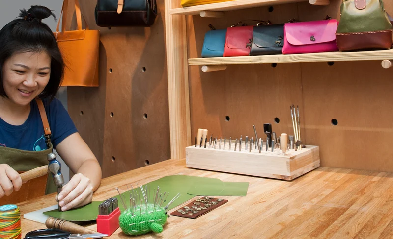 Handmade Leather DIY Experience in Taichung by Be Two