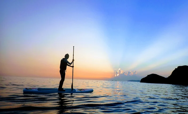 New Taipei｜Elephant Trunk Rock SUP Stand-up Paddle｜Exploring through sea caves