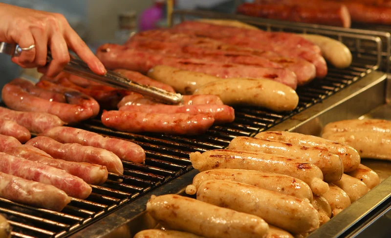 Street Food Walking Tour in Taipei