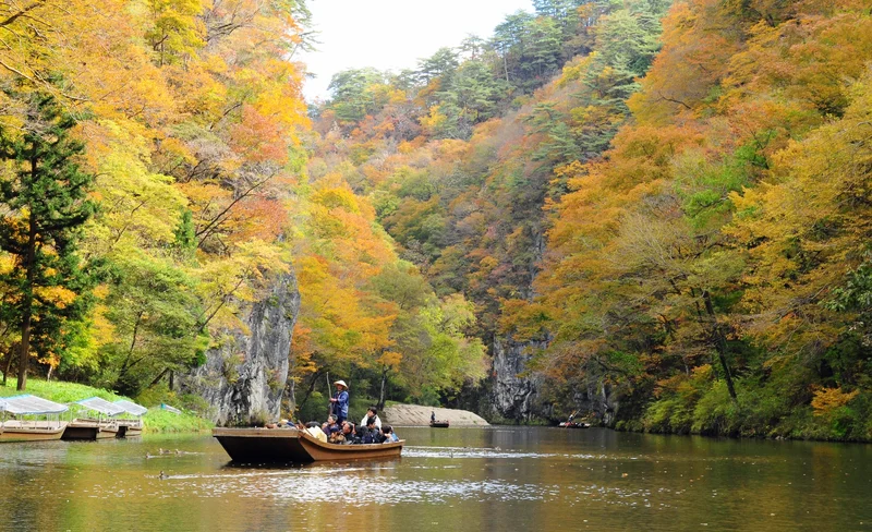 Geibikei Gorge River Boat Ride Experience in Iwate