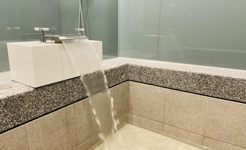 Yilan: Jiaoxi Shanshuiyan Hot Spring Hotel - Bathing Experience