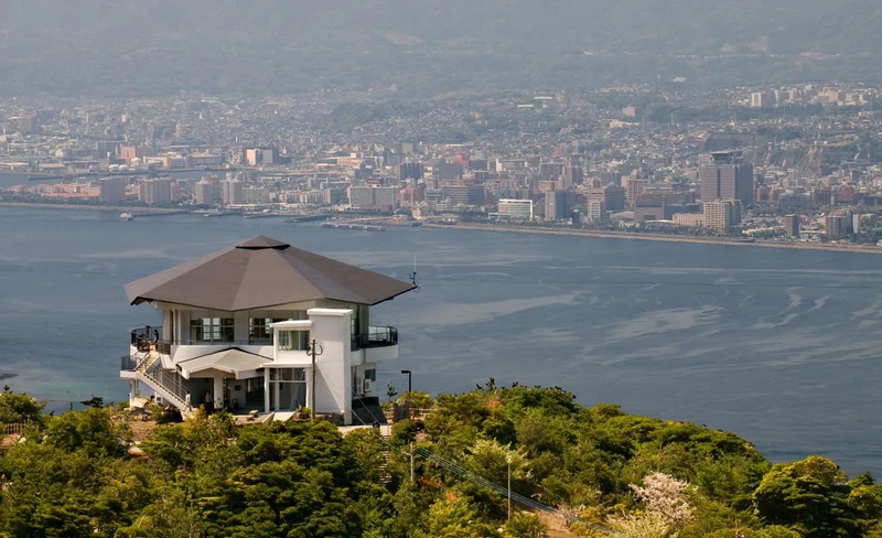 Discover the Wonders of Kagoshima Sakurajima: A Half-Day Tour