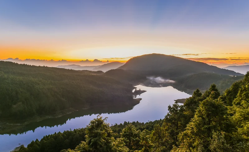 Yilan: Taiping Mountain & Jiuzhize Hot Spring Day Tour