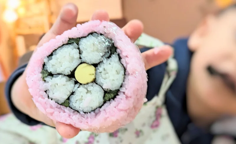 Hokkaido Cooking: Sapporo Sushi Rolls