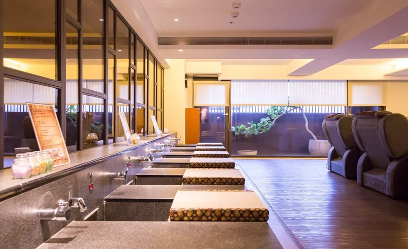 HeKangWu Foot Massage in Taichung
