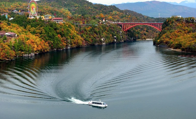 Ena Gorge Autumn Leaves & Magome 1-Day Bus Tour (from Nagoya)