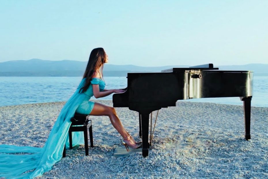 Lola Astanova - Inspirit