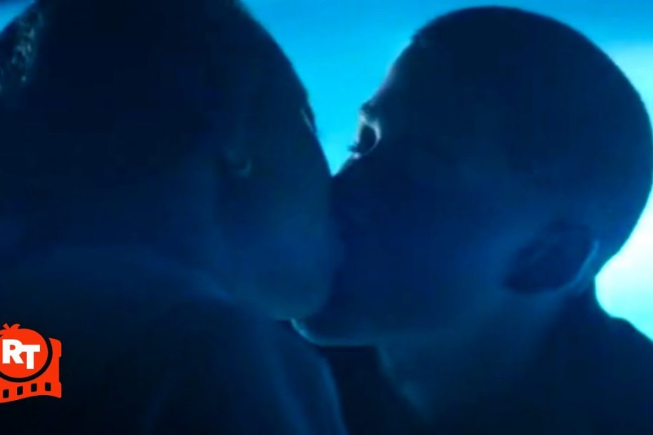 On the Come Up (2022) - Romantic Poolside Kiss Scene | Movieclips