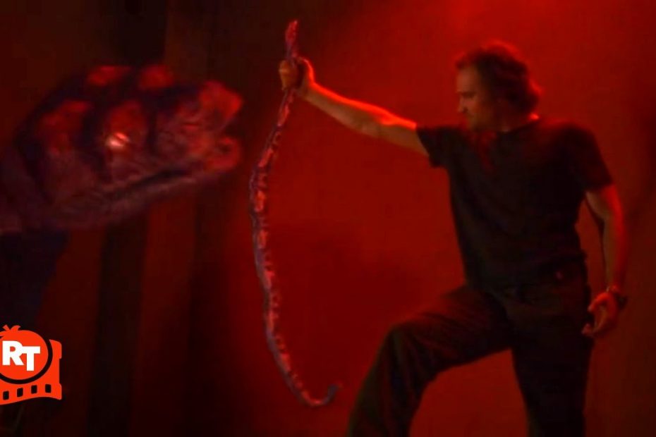 Boa vs. Python (2004) - He's Got a Huge Snake | Movieclips