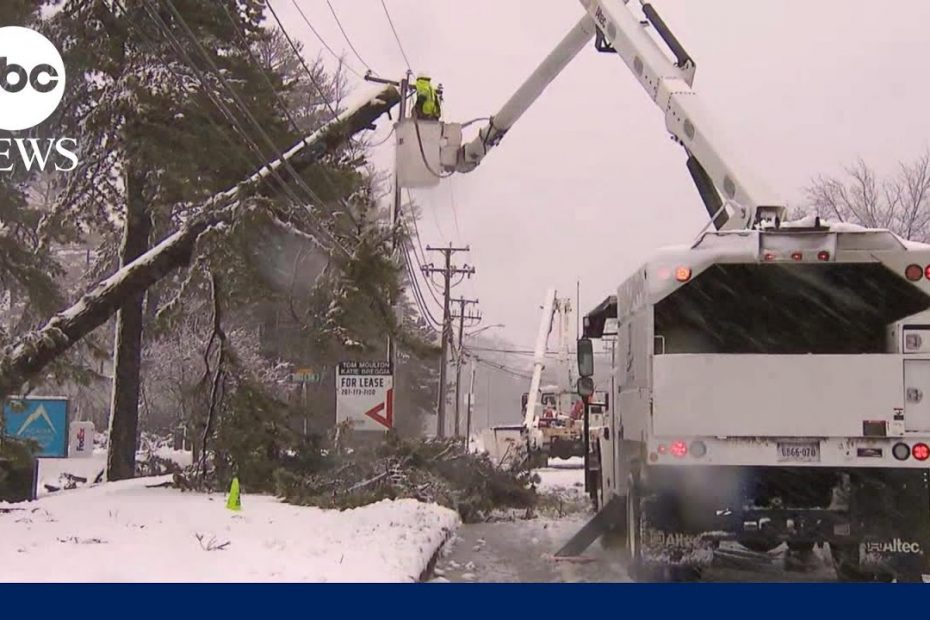Hundreds of thousands without power after wintry weather slams New England