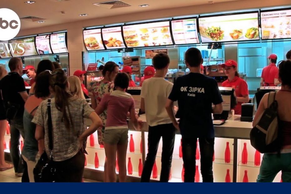 California fast food workers expecting bigger paychecks