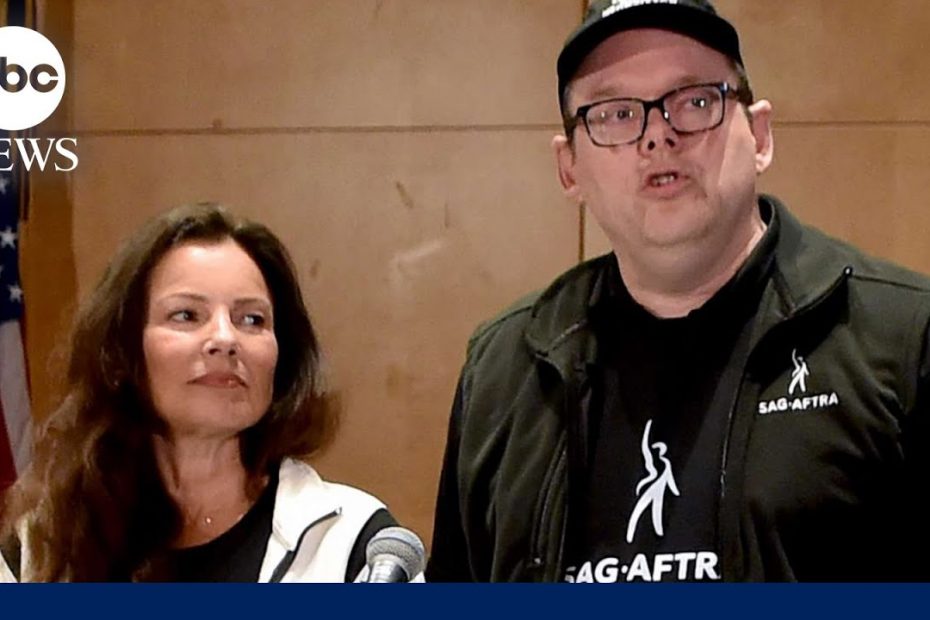 SAG-AFTRA actors vote to strike against studios and streamers, joining writers | ABCNL
